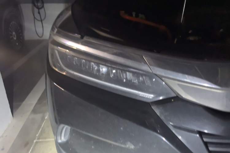 Used Honda Breeze 2021 Rui Hybrid 2.0L 2WD Rui Prestige Edition Right Front Headlight