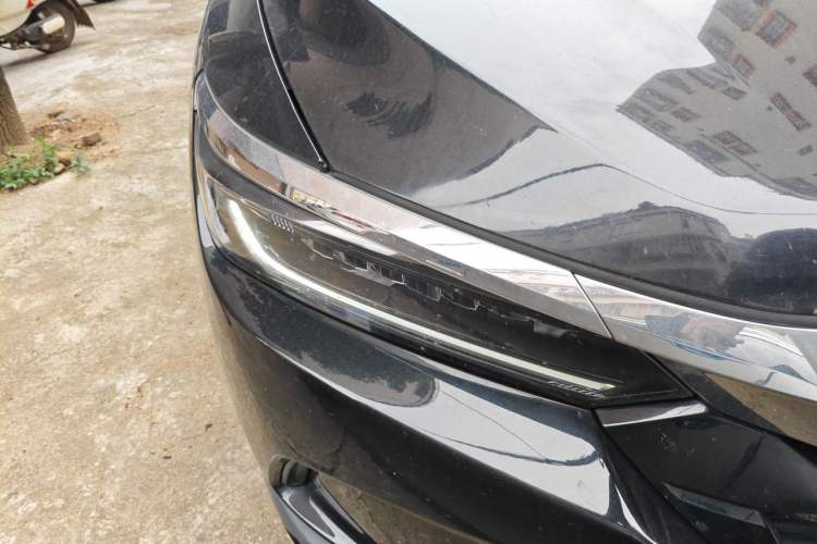 Used Honda Breeze 2021 240TURBO CVT Front-Wheel Drive Elite Edition Right Front Headlight