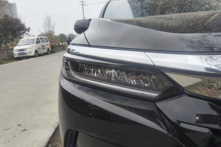 Used Honda Breeze 2021 240TURBO CVT Two-Wheel Drive Smart Enjoyment Version Right Front Headlight