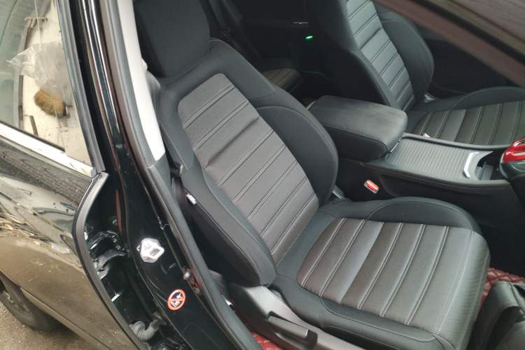 Used Honda Breeze 2021 240TURBO CVT Front-Wheel Drive Elite Edition Right Front Seat