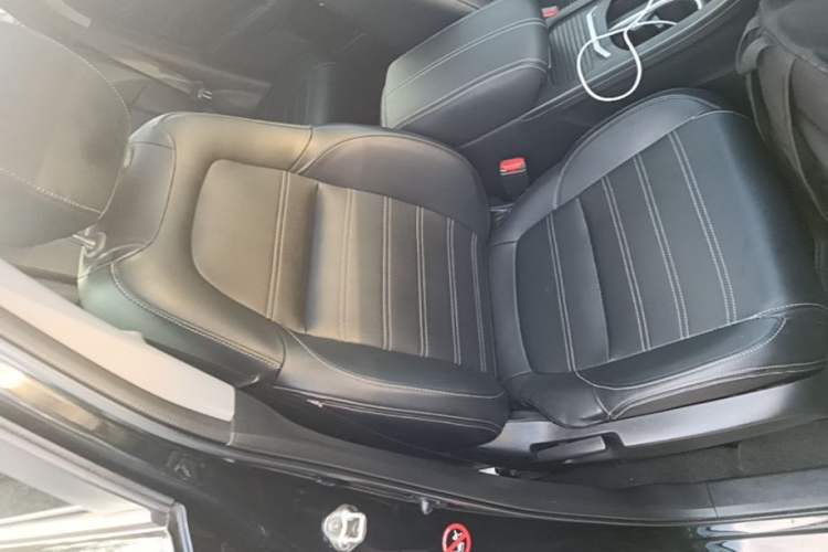 Used Honda Breeze 2021 240TURBO CVT Front-Wheel Drive Elite Edition Right Front Seat