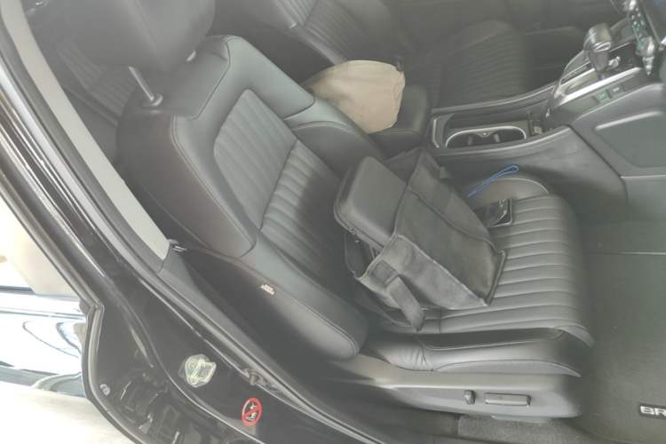 Used Honda Breeze 2021 240TURBO CVT Two-Wheel Drive Smart Enjoyment Version Right Front Seat