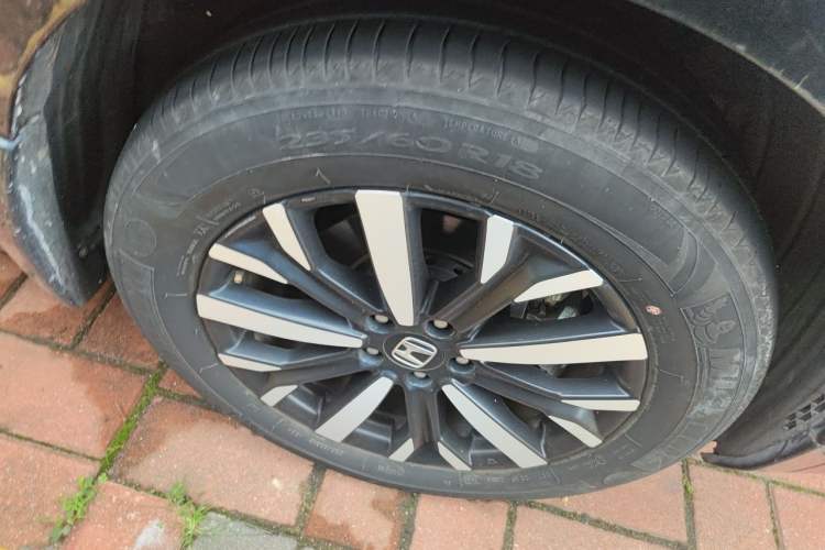Used Honda Breeze 2021 Rui Hybrid 2.0L 2WD Rui Prestige Edition Right Front Wheel Hub