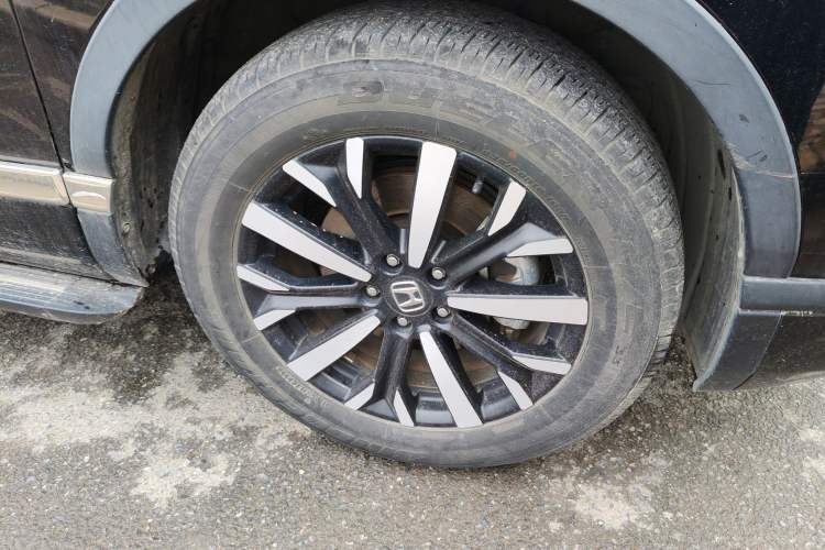 Used Honda Breeze 2021 Rui Hybrid 2.0L 2WD Rui Elite Edition Right Front Wheel Hub