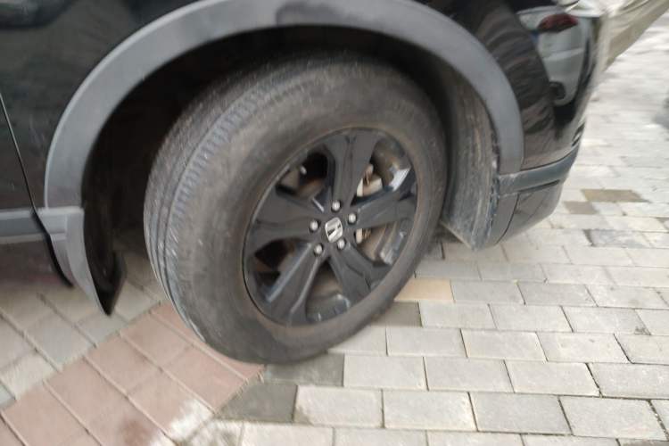 Used Honda Breeze 2021 240TURBO CVT Front-Wheel Drive Elite Edition Right Front Wheel Hub