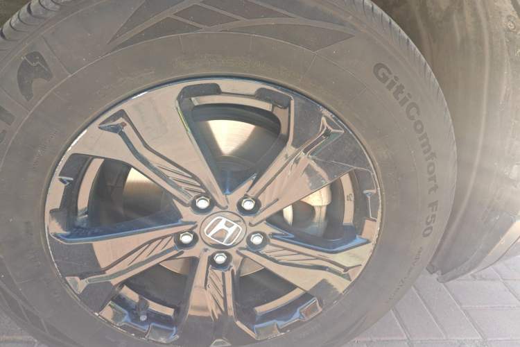 Used Honda Breeze 2021 240TURBO CVT Front-Wheel Drive Elite Edition Right Front Wheel Hub