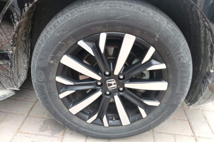 Used Honda Breeze 2021 Rui Hybrid 2.0L 2WD Rui Luxury Edition Right Front Wheel Hub