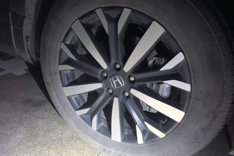 Used Honda Breeze 2021 Rui Hybrid 2.0L 2WD Rui Prestige Edition Right Front Wheel Hub