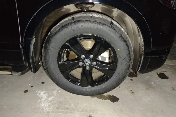 Used Honda Breeze 2021 240TURBO CVT 2WD Prestige Edition Right Front Wheel Hub