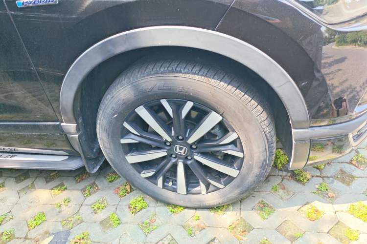 Used Honda Breeze 2021 Rui Hybrid 2.0L 2WD Rui Elite Edition Right Front Wheel Hub