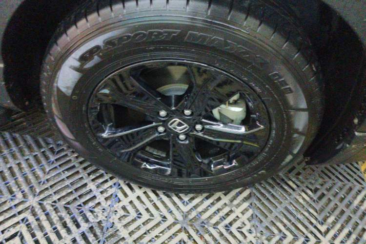 Used Honda Breeze 2021 240TURBO CVT Front-Wheel Drive Elite Edition Right Front Wheel Hub