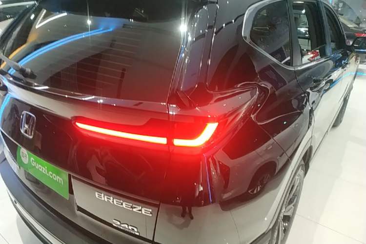 Used Honda Breeze 2021 240TURBO CVT Front-Wheel Drive Elite Edition Right Rear Taillight