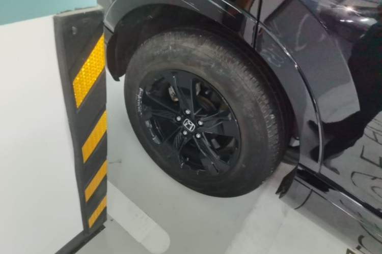 Used Honda Breeze 2021 240TURBO CVT 2WD Prestige Edition Right Rear Wheel Hub