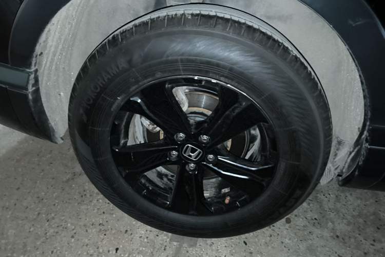 Used Honda Breeze 2021 240TURBO CVT Front-Wheel Drive Elite Edition Right Rear Wheel Hub