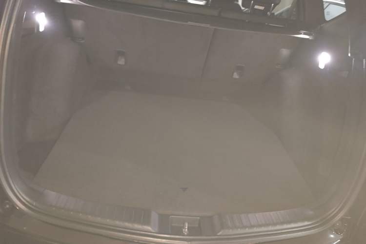 Used Honda Breeze 2021 240TURBO CVT Two-Wheel Drive Phantom Night Edition Trunk
