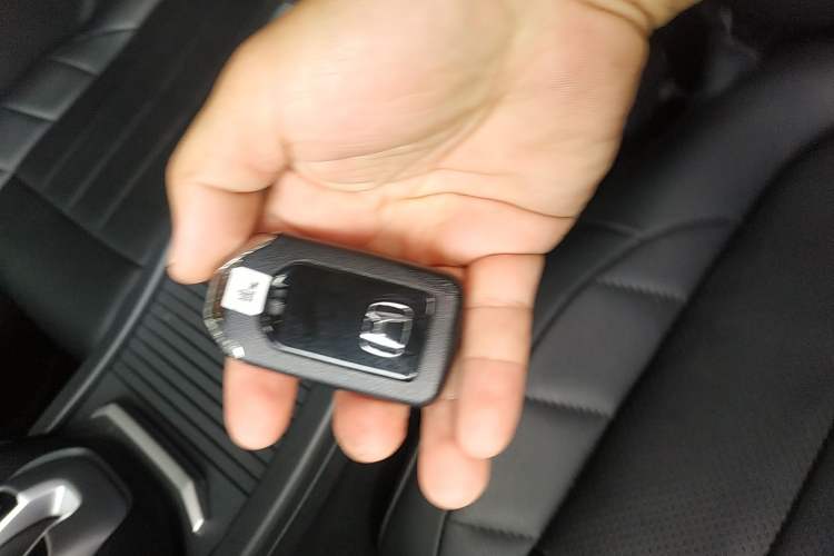 Used Honda Breeze 2021 240TURBO CVT Front-Wheel Drive Elite Edition Vehicle Key