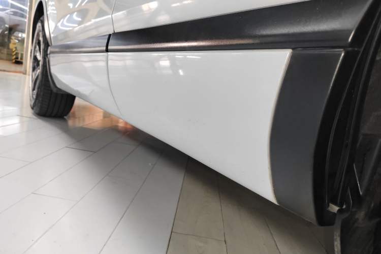 Used Honda Breeze 2021 240TURBO CVT Two-Wheel Drive Smart Enjoyment Version Left Side Sill