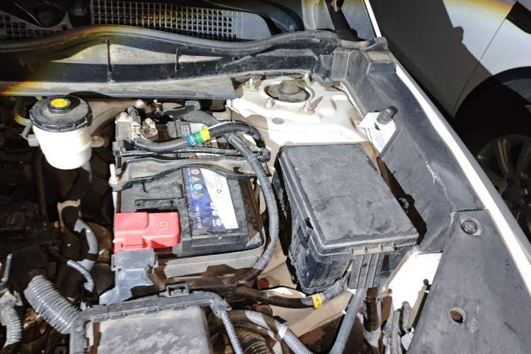 Used Honda Breeze 2021 240TURBO CVT 2WD Prestige Edition Engine Bay Left