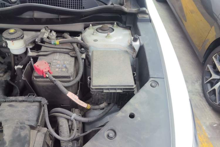 Used Honda Breeze 2021 240TURBO CVT Two-Wheel Drive Smart Enjoyment Version Engine Bay Left