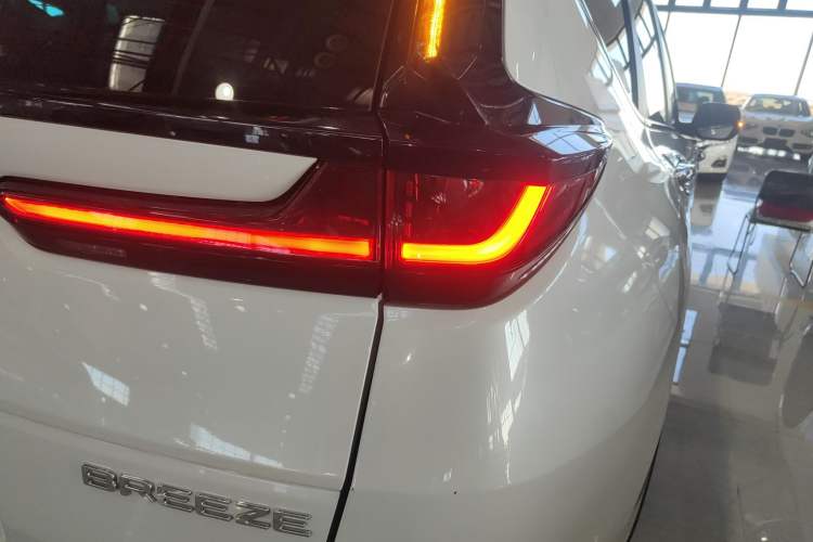 Used Honda Breeze 2021 240TURBO CVT Front-Wheel Drive Elite Edition Exterior 6