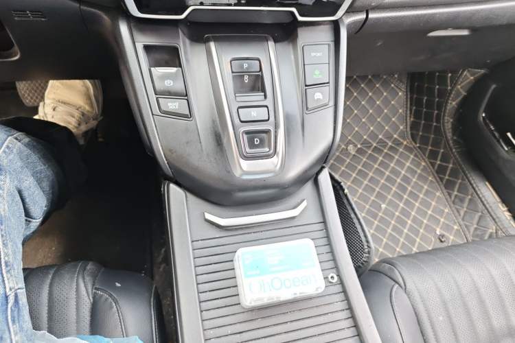 Used Honda Breeze 2021 Rui Hybrid 2.0L 2WD Rui Luxury Edition Gear Lever