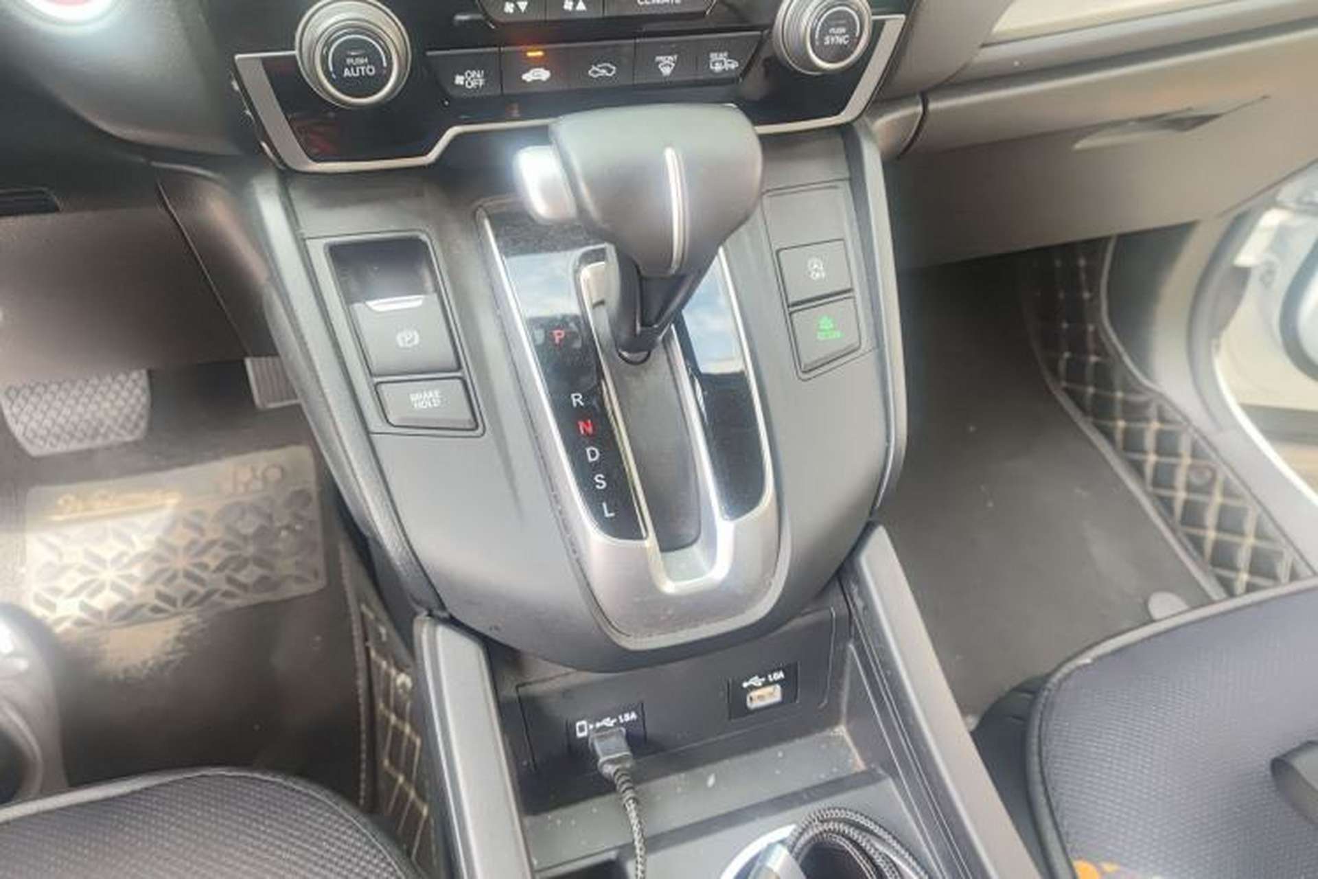 Used Honda Breeze 2021 240TURBO CVT Two-Wheel Drive Smart Enjoyment Version Gear Lever