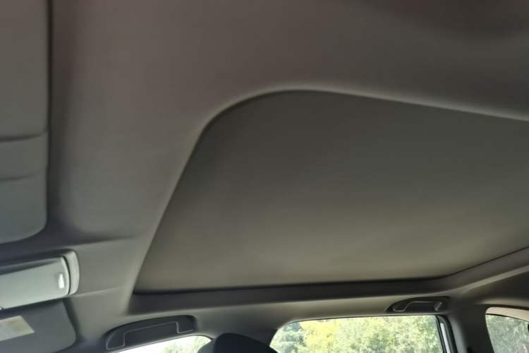 Used Honda Breeze 2021 240TURBO CVT Front-Wheel Drive Elite Edition Headliner