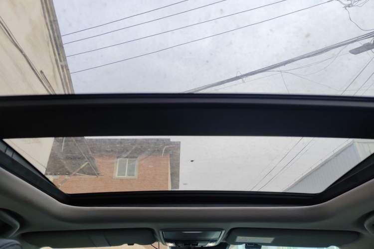Used Honda Breeze 2021 Rui Hybrid 2.0L 2WD Rui Luxury Edition Headliner