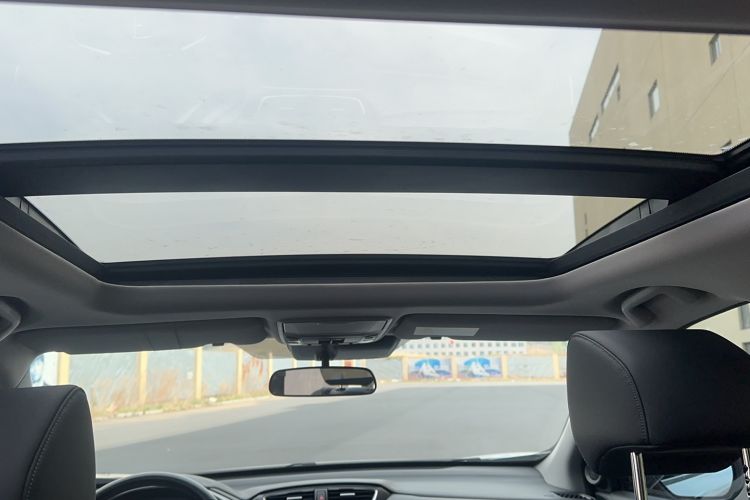 Used Honda Breeze 2021 240TURBO CVT Two-Wheel Drive Smart Enjoyment Version Headliner