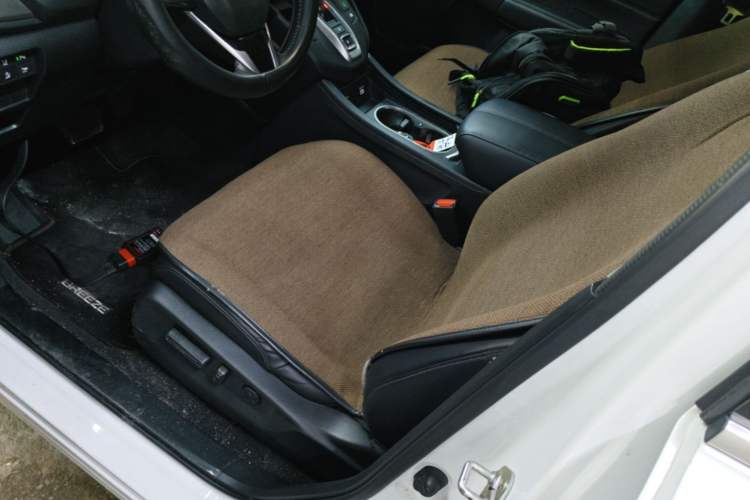 Used Honda Breeze 2021 Rui Hybrid 2.0L 2WD Rui Luxury Edition Left Front Seat