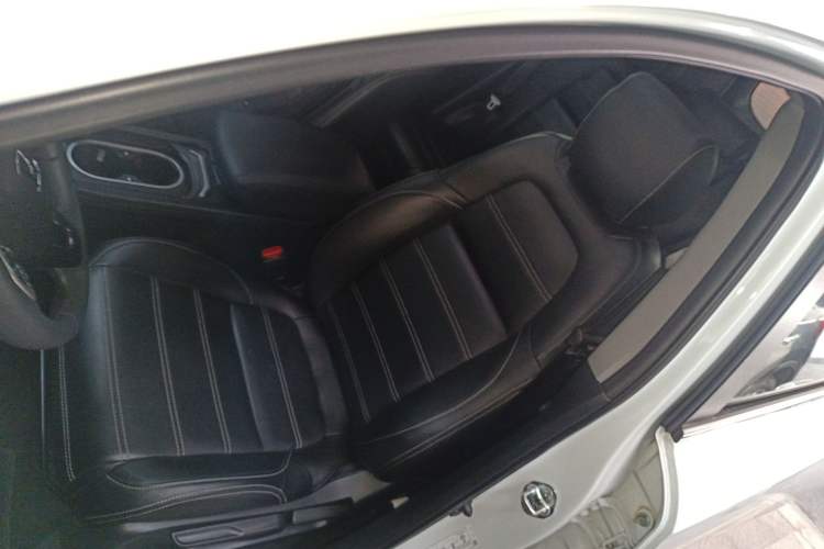 Used Honda Breeze 2021 240TURBO CVT Front-Wheel Drive Elite Edition Left Front Seat