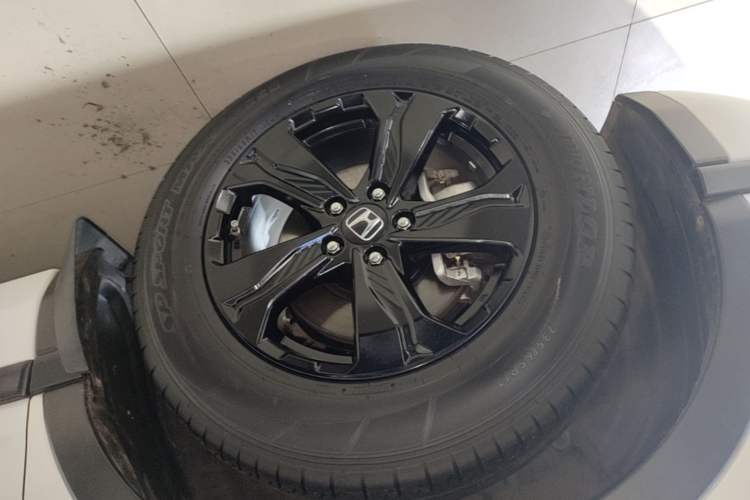 Used Honda Breeze 2021 240TURBO CVT Front-Wheel Drive Elite Edition Left Front Wheel Hub