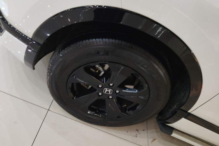 Used Honda Breeze 2021 240TURBO CVT 2WD Prestige Edition Left Front Wheel Hub