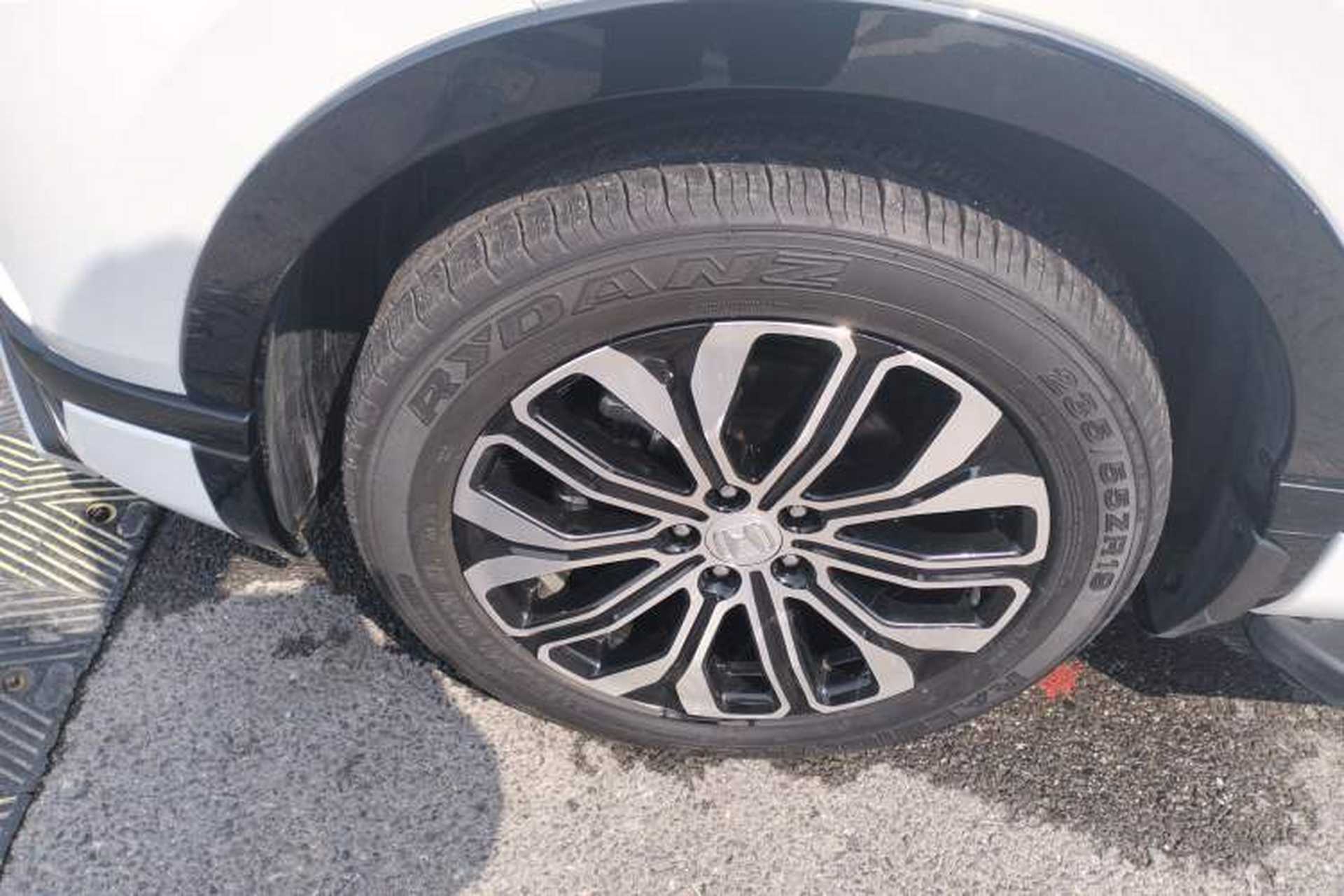 Used Honda Breeze 2021 240TURBO CVT Four-Wheel Drive Prestige Edition Left Front Wheel Hub