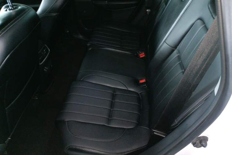 Used Honda Breeze 2021 240TURBO CVT Front-Wheel Drive Elite Edition Left Rear Seat