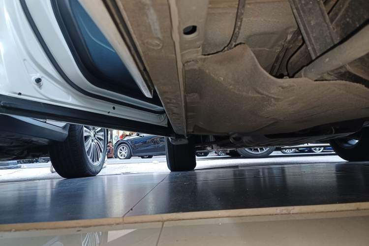 Used Honda Breeze 2021 240TURBO CVT Two-Wheel Drive Smart Enjoyment Version Left Side Sill