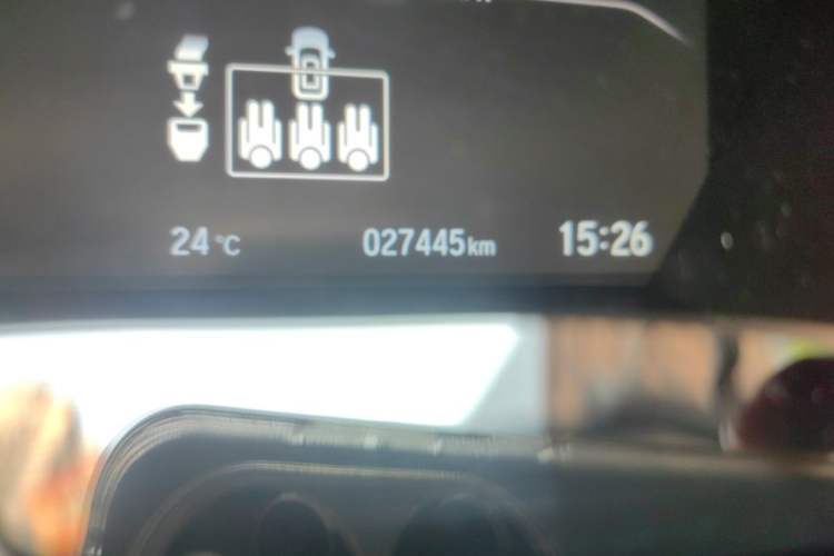 Used Honda Breeze 2021 240TURBO CVT Front-Wheel Drive Elite Edition Odometer Close Up