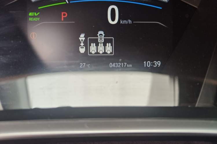 Used Honda Breeze 2021 Rui Hybrid 2.0L 2WD Rui Luxury Edition Odometer Close Up