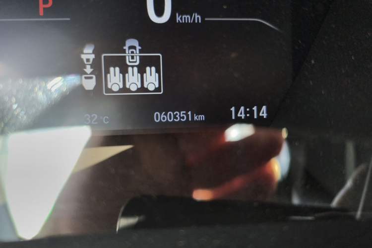 Used Honda Breeze 2021 240TURBO CVT 2WD Prestige Edition Odometer Close Up