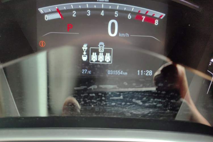 Used Honda Breeze 2021 240TURBO CVT Front-Wheel Drive Elite Edition Odometer Close Up