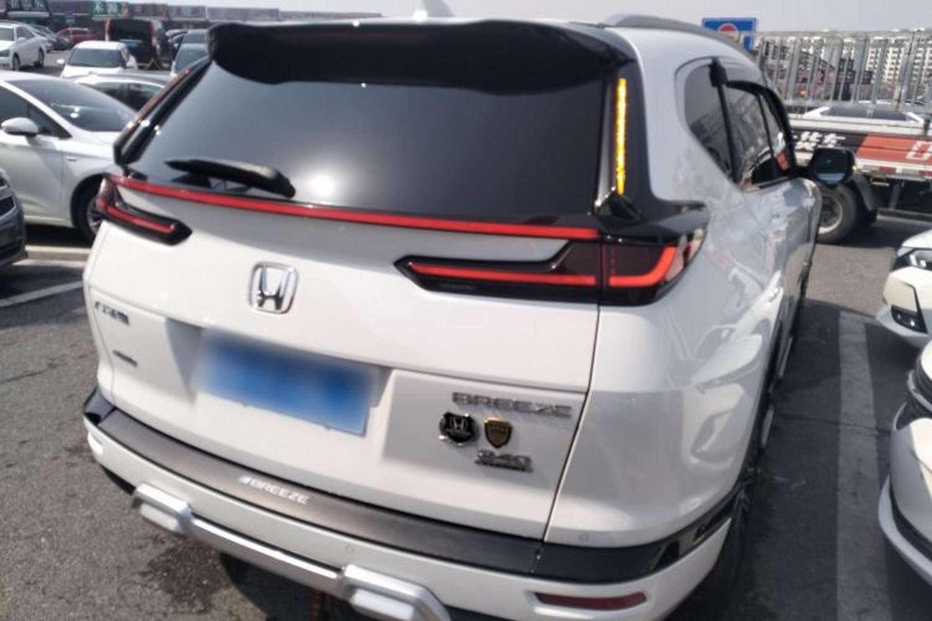 Used Honda Breeze 2021 240TURBO CVT Four-Wheel Drive Prestige Edition Rear Right 45 Deg