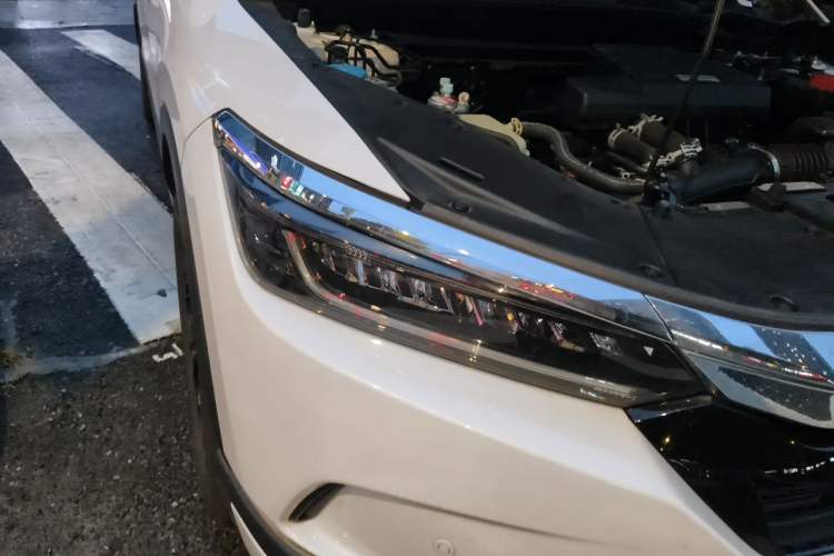 Used Honda Breeze 2021 240TURBO CVT Front-Wheel Drive Elite Edition Right Front Headlight