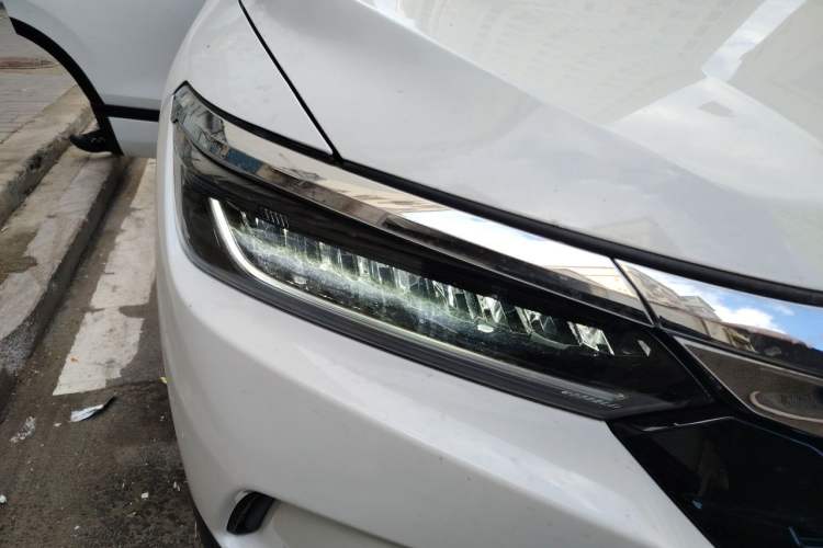 Used Honda Breeze 2021 240TURBO CVT Front-Wheel Drive Elite Edition Right Front Headlight