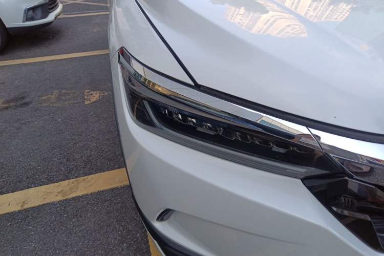 Used Honda Breeze 2021 240TURBO CVT Front-Wheel Drive Elite Edition Right Front Headlight