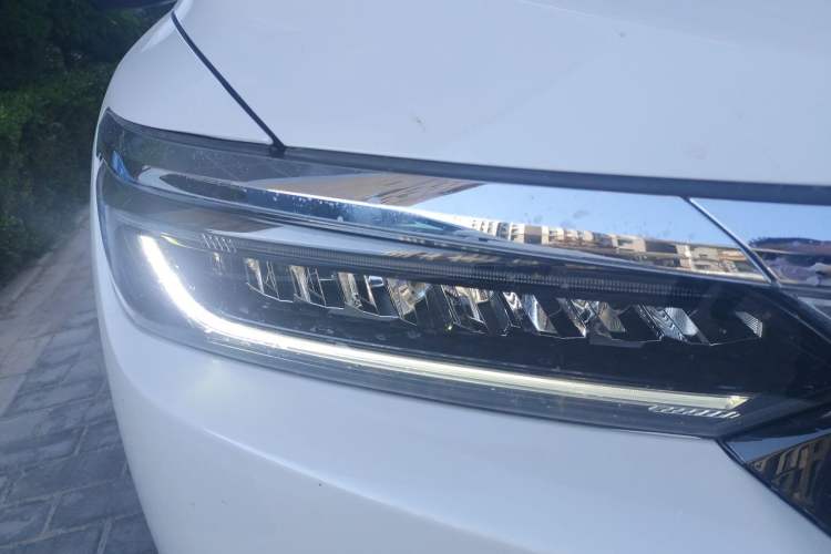 Used Honda Breeze 2021 240TURBO CVT 2WD Prestige Edition Right Front Headlight