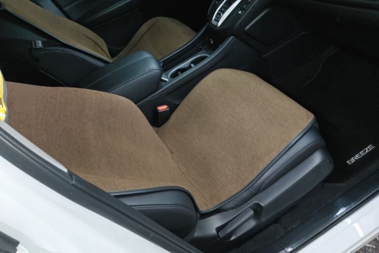 Used Honda Breeze 2021 Rui Hybrid 2.0L 2WD Rui Luxury Edition Right Front Seat
