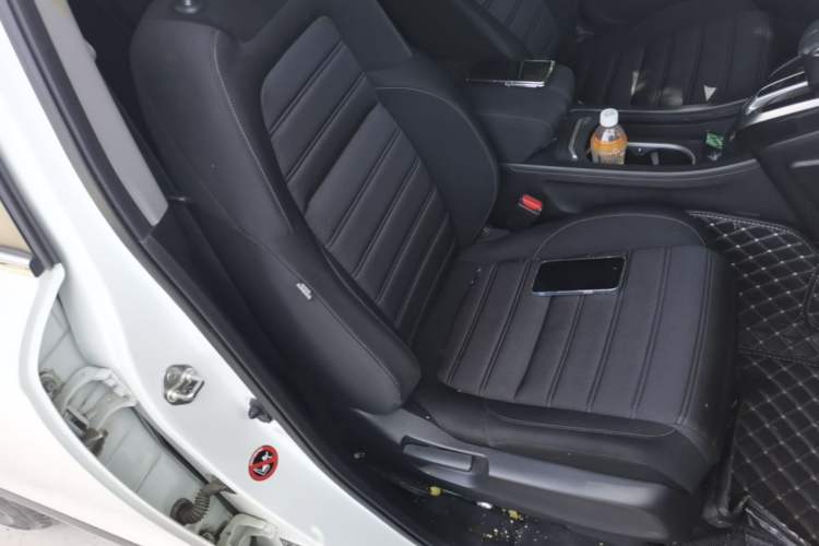 Used Honda Breeze 2021 240TURBO CVT Front-Wheel Drive Elite Edition Right Front Seat