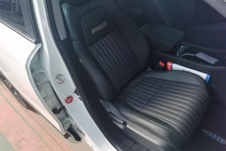 Used Honda Breeze 2021 240TURBO CVT Front-Wheel Drive Elite Edition Right Front Seat
