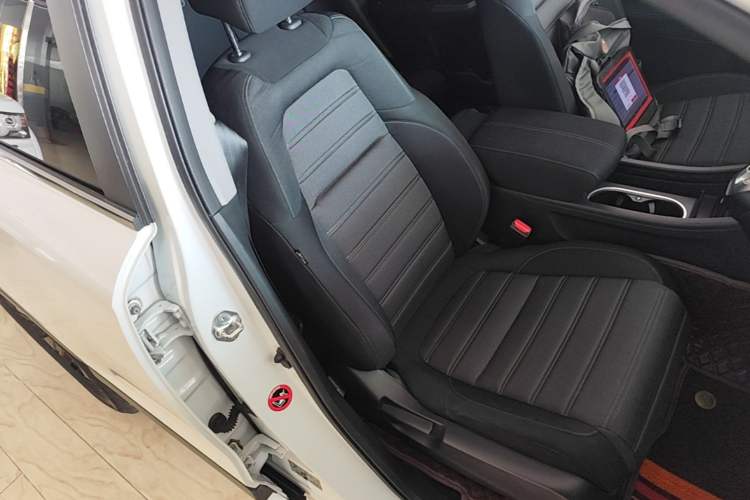Used Honda Breeze 2021 240TURBO CVT Front-Wheel Drive Elite Edition Right Front Seat