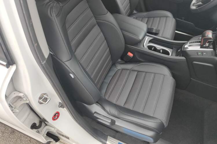 Used Honda Breeze 2021 240TURBO CVT 2WD Luxury Edition Right Front Seat